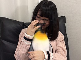 「わたしオジサンしか興味ないんです…」って言う枯れ専女子を若いデカチンでガンガン突いてイキ堕とす！ サンプル動画サムネイル